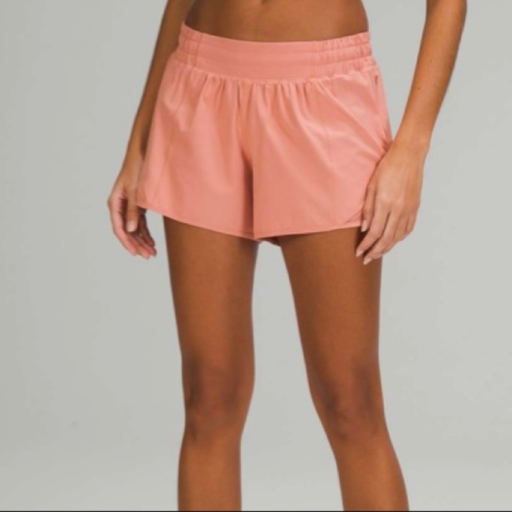 ❌SOLD❌ Lululemon Hotty Hot Shorts Size 2 Savannah Pink 🥰🥰
